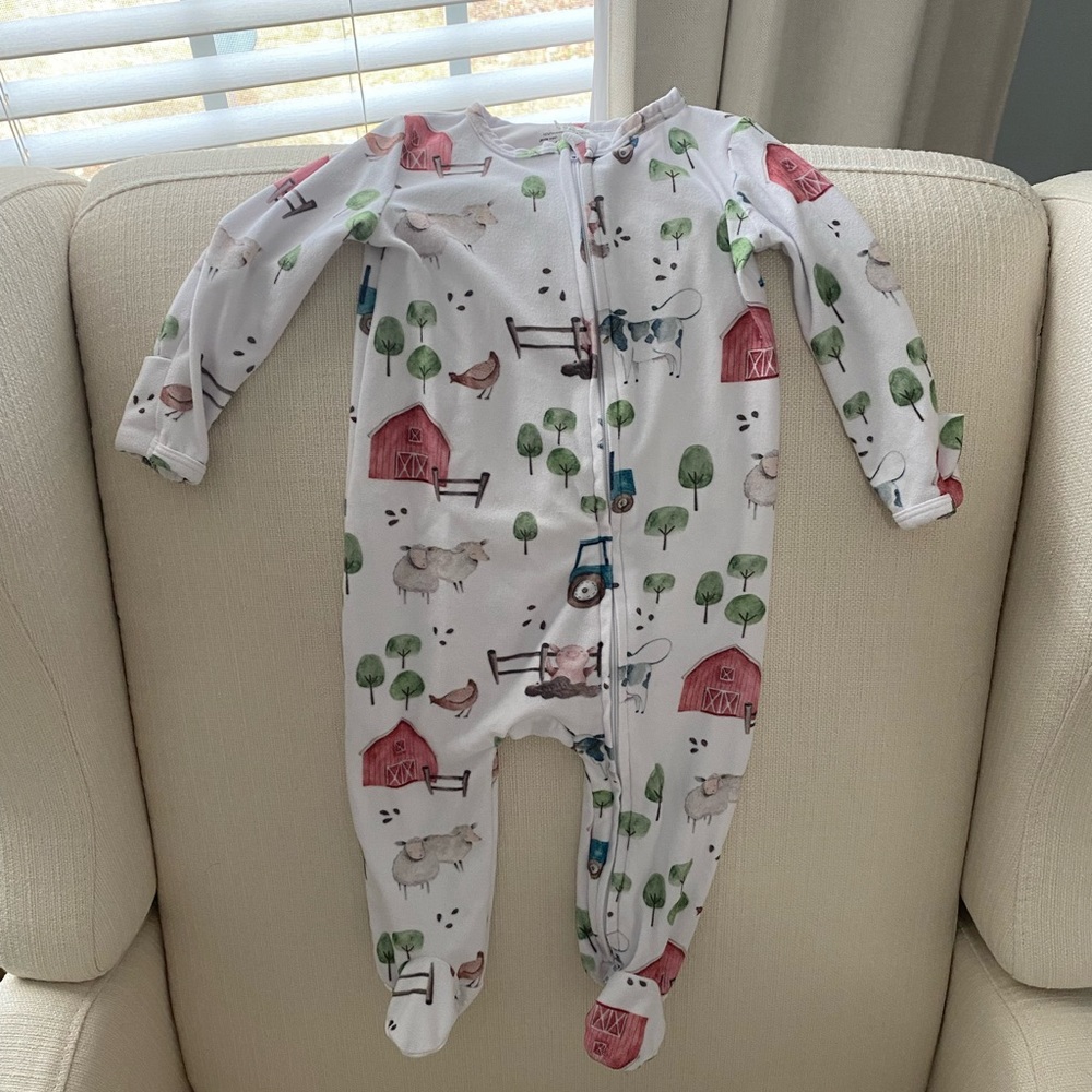 Caden Lane “Frankie’s Farm” zipper footie